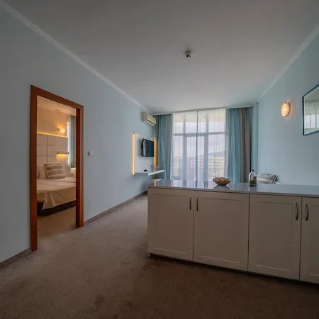 Perla Club 4* 普里莫尔斯科