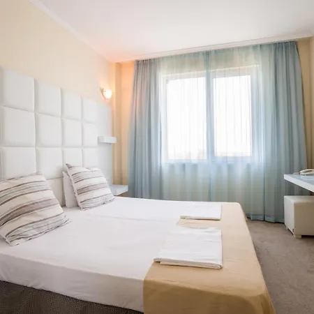 Hotel Perla Club 4*