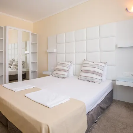 Perla Club 酒店 4*